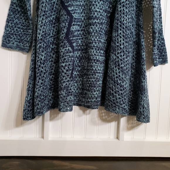 Umgee Crocheted Open Knit Sweater Tunic Blue & Green 1XL - Picture 13 of 15